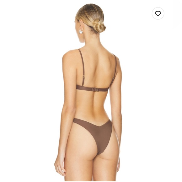 Lovewave swimsuit! Great quality! Top and bottom are mediums! Never worn! - Picture 3 of 3